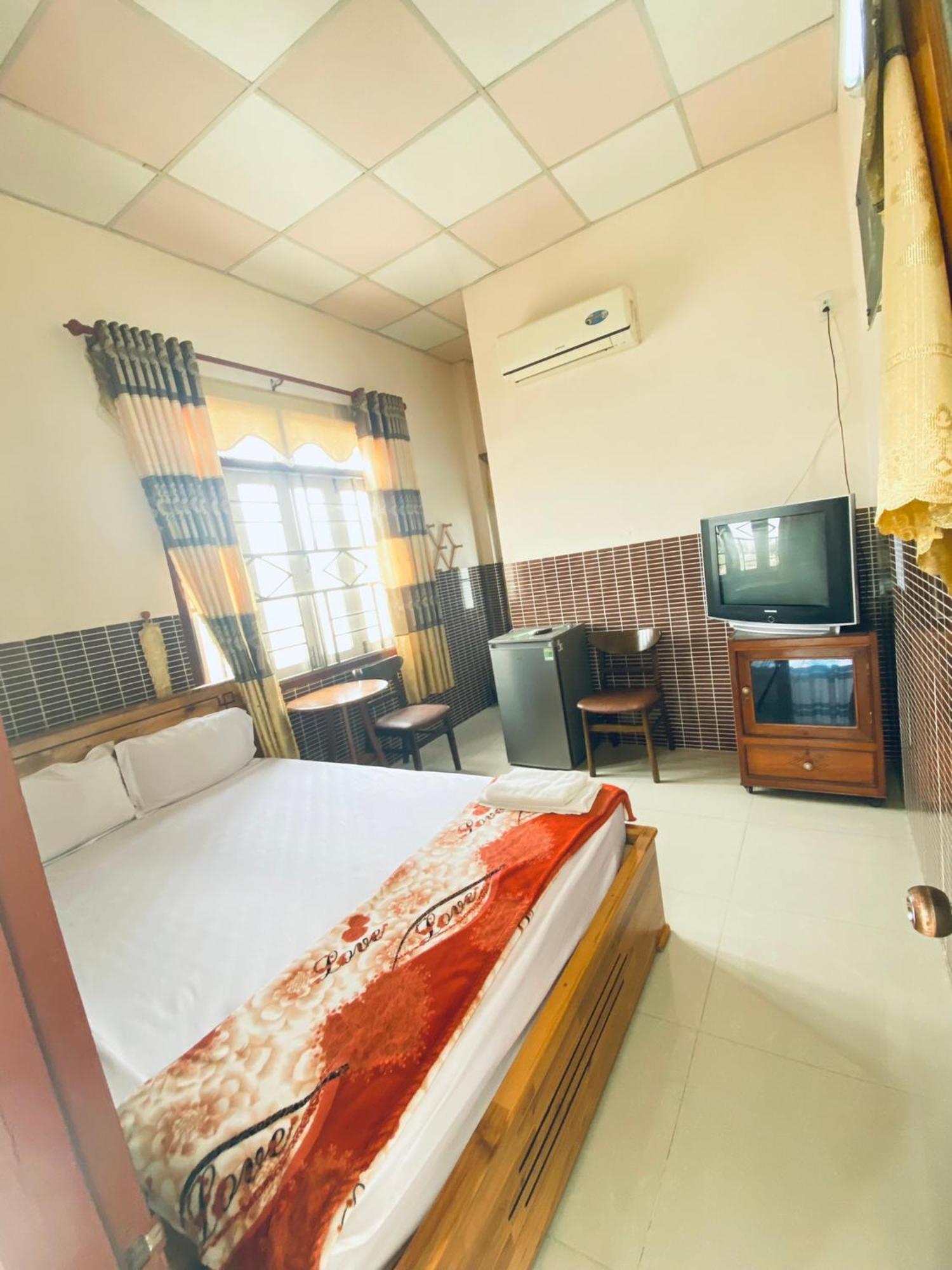 Ngoc Nga Hotel Phan Rang-Tháp Chàm Quarto foto